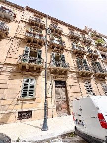 Foto Appartamento a Palermo di 70 m² con 2 locali in vendita
