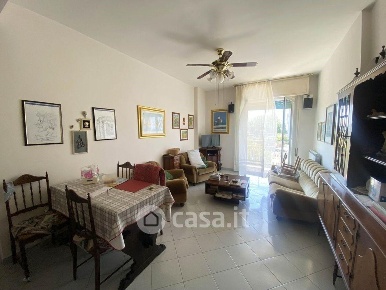 Foto Appartamento a Sarzana Centro di 90 m² con 4 locali in vendita