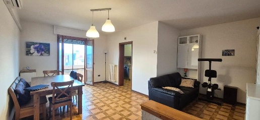 Foto Appartamento a Cascina Centro di 75 m² con 4 locali in vendita