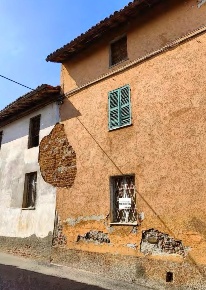 Foto Casa indipendente a Fresonara di 169 m² con 6 locali in vendita