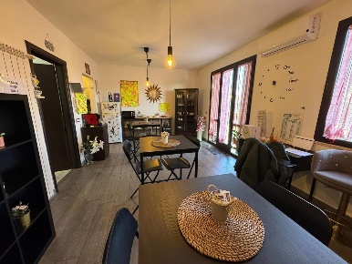 Foto Attività commerciale a Pisa San Giusto - Aeroporto di 75 m² in vendita