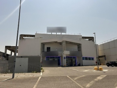 Foto Locale commerciale a Cascina Navacchio Sud di 798 m² con 13 locali