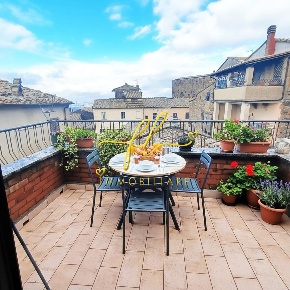 Foto Appartamento a Volterra Centro di 144 m² con 5 locali in vendita