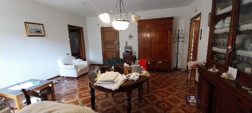 Foto Appartamento a Calci Centro di 85 m² con 4 locali in vendita