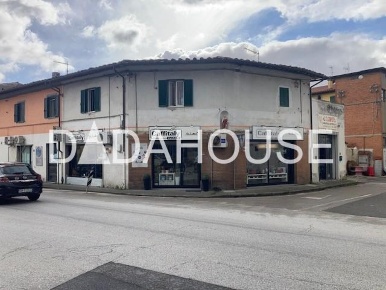 Foto Locale commerciale a Cascina Navacchio Nord - Zambra di 75 m²