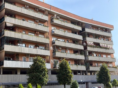 Foto Appartamento a Roma di 95 m² con 3 locali in vendita