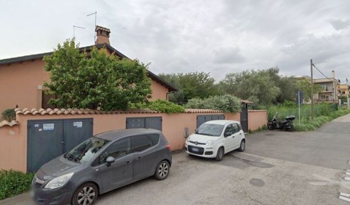Foto Villa unifamiliare a Roma di 129 m² in vendita