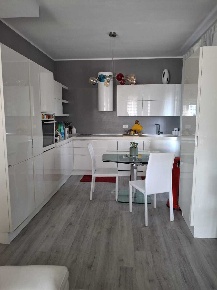 Foto Appartamento in Via Calbera 14, Sormano Centro di 65 m² con 2 locali