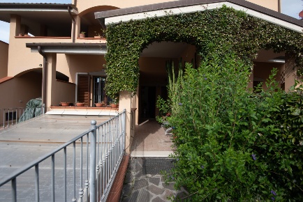 Foto Appartamento in Via Mario Marchetti, Grosseto Via dei Mille di 125 m²