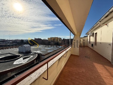 Foto Appartamento in Via Pelusia, Modena Musicisti di 80 m² con 5 locali