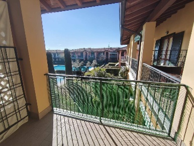 Foto Appartamento a Puegnago del Garda Raffa di 100 m² con 3 locali