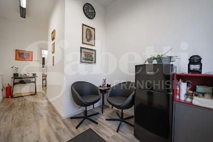 Foto Laboratorio in Via Sebino 8, Milano Martini - Insubria di 116 m²