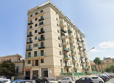 Foto Laboratorio in Via Salvatore Salamone Marino 26/A, Palermo di 22 m²