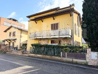 Foto Appartamento in Via LUIGI GALVANI 10, Bastia Umbra Bastia di 70 m²