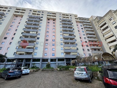 Foto Appartamento in Piazza pertini 7, Taranto Paolo VI di 120 m²