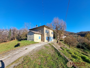 Foto Rustico in Via Groppo, Bagnone Groppo di 179 m² con 5 locali
