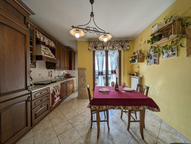 Foto Appartamento in VIA POLONIA, Trani di 83 m² con 3 locali in vendita