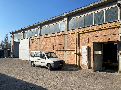 Foto Capannone industriale in via massarenti 36, Castel Maggiore Progresso