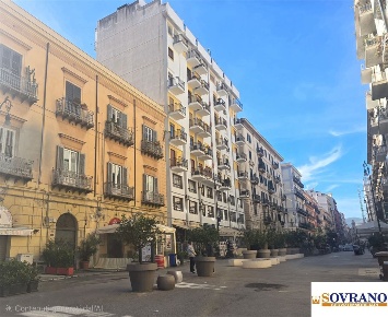 Foto Appartamento a Palermo Roma - Cavour di 90 m² con 3 locali in vendita