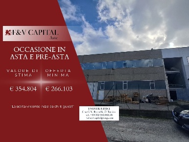 Foto Locale commerciale in Via Sant'Antonio di Ranverso, Rosta di 1325 m²