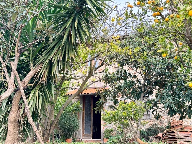 Foto Villa bifamiliare in Via Maona 59, Montecatini-Terme di 130 m²