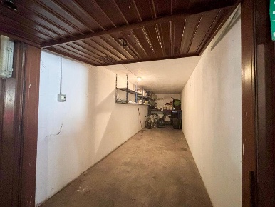 Foto Posti auto in Via Carlo Villa 23, Cinisello Balsamo di 21 m²