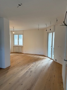Foto Appartamento in Via Malta, Trento San Camillo - Lungofersina di 90 m²