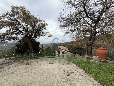 Foto Villa unifamiliare in Via Codella, Settingiano di 160 m² con 5 locali