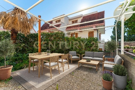 Foto Appartamento in Via Nazionale 74 bis, Letojanni di 62 m² con 2 locali