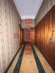 Foto Appartamento a La Spezia Umbertino - 2 Giugno di 205 m² con 6 locali