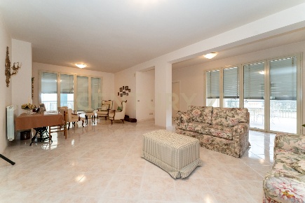 Foto Appartamento in Via Archimede sn, Carlentini Centro di 170 m²