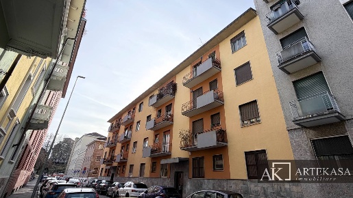 Foto Appartamento in Via Cotta 3, Novara Centro - Stazione di 115 m²