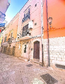Foto Appartamento in VICO GIARDINETTO 14, Barletta Centro Storico di 98 m²
