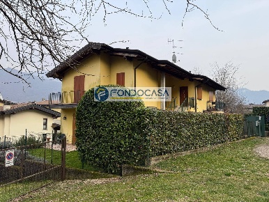 Foto Appartamento in Via Catazzi, Vobarno Centro di 55 m² con 2 locali