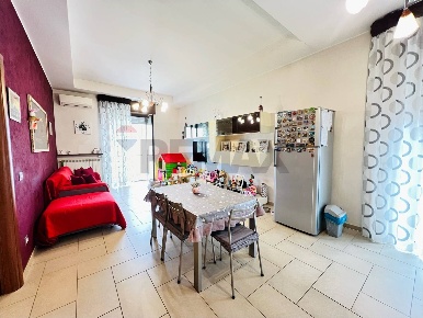 Foto Appartamento in Via Antonio Marino 19, Caserta Puccianiello di 104 m²