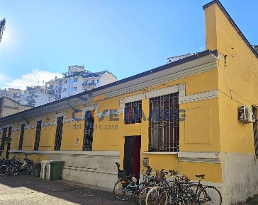 Foto Ufficio in Viale Coni Zugna 4, Milano Dezza di 150 m² in affitto