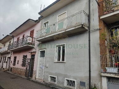 Foto Case semi ndipendenti in baiano, Baiano di 106 m² con 3 locali