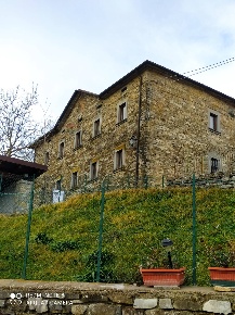 Foto Case semi ndipendenti in Loc. Villa di Compito 16, Chiusi della Verna