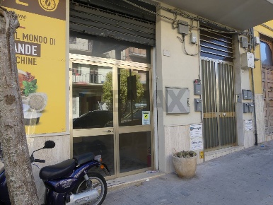 Foto Locale commerciale a Ragusa San Luigi - Archimede di 192 m² in affitto