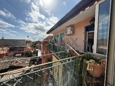 Foto Appartamento in Vico Chiapparizzo 6, Mascalucia Centro di 85 m²