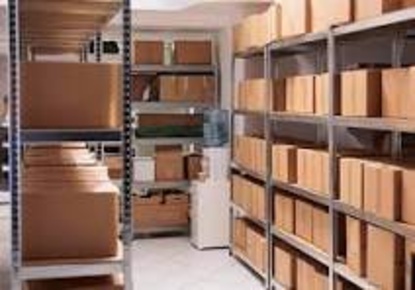 Foto Magazzino in Via Fratelli Bandiera 36, Ponsacco Centro di 75 m²