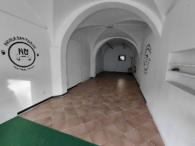 Foto Attività commerciale in Via Contessa Matilde 50, Pisa Porta a Lucca