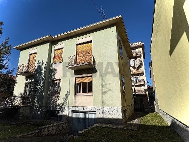 Foto Case semi ndipendenti in VIA PADRE DANIELE 31, Samarate San Macario