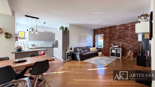 Foto Appartamento in Via Case Sparse 14, Novara Torrion Quartara di 78 m²