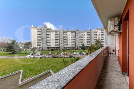 Foto Appartamento in Via Guido Rossa 13, Rozzano Centro di 110 m²