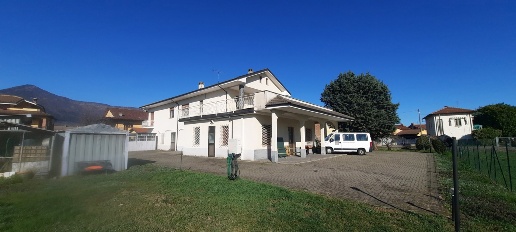 Foto Appartamento in Via Almese 0, Avigliana di 300 m² con 7 locali