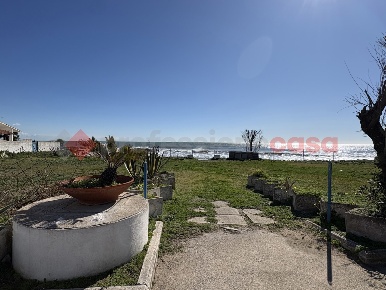 Foto Villa a schiera in Via COTTAGES 10, San Felice Circeo Centro di 50 m²