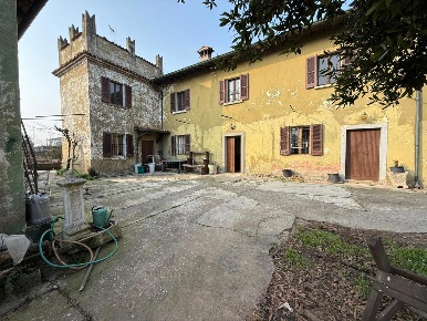 Foto Rustico in Via CASTELLO SNC, Castelcovati di 223 m² con 4 locali