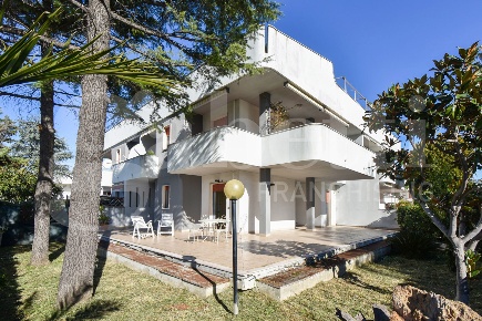 Foto Appartamento in Strada Statale 16 Sud 341, Vasto Vasto Marina di 66 m²