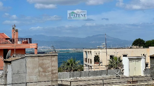 Foto Appartamento in taranto, Cagliari Bonaria di 172 m² con 6 locali